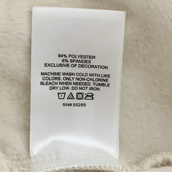 NWT $88 Express Edition Oversized Dreamy Soft Velour Wrap Robe Ivory/Cream XXS/S
