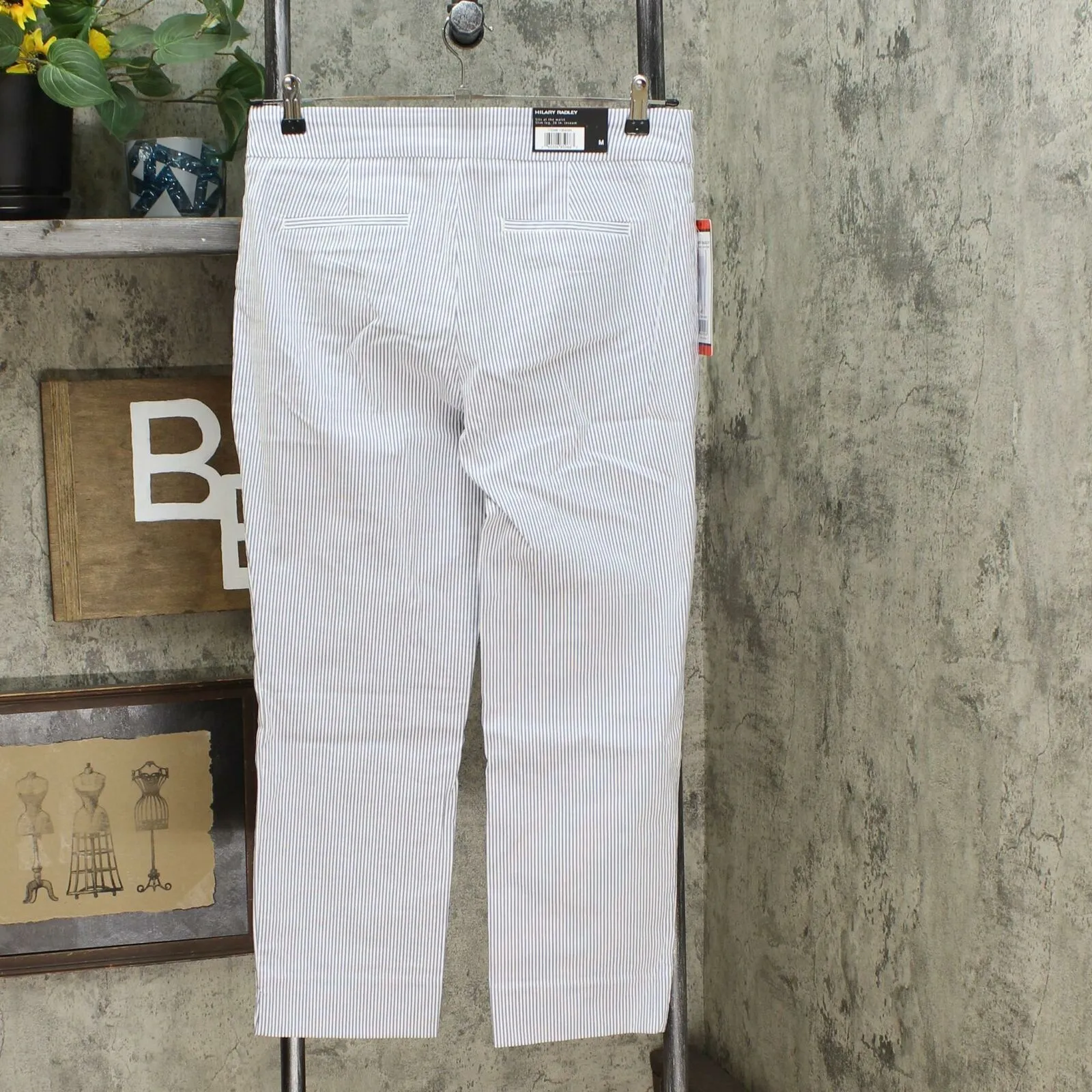 NWT Hilary Radley Women's Stretch Seersucker Pull-On Ankle Pants. 1364094 2XL