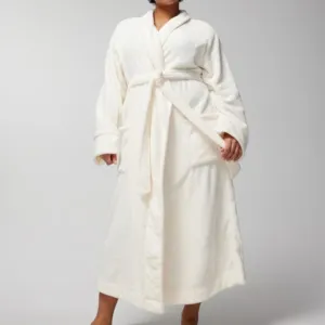 NWT Soma PLUSH Long-Sleeve Long Robe
