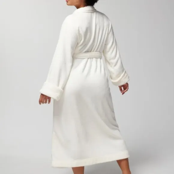 NWT Soma PLUSH Long-Sleeve Long Robe