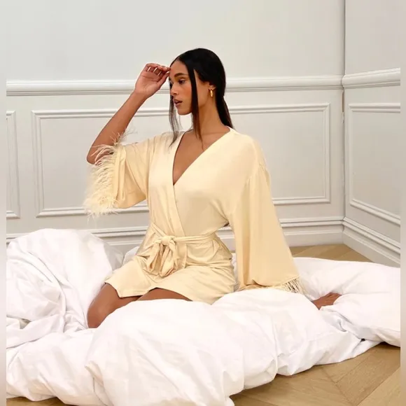 NWT WeWoreWhat Feather Modal Jersey Robe in Straw Ecru, Size XL