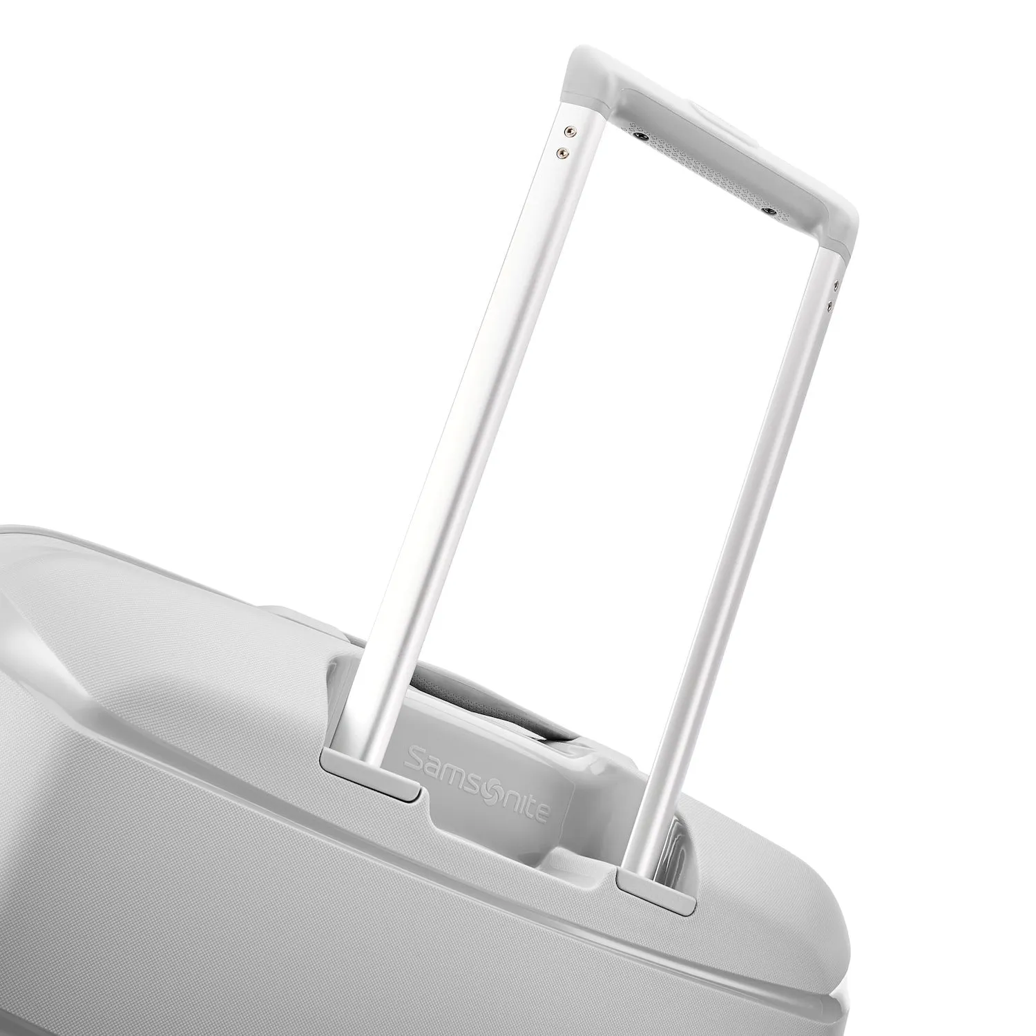 Outline Pro Spinner Carry-On