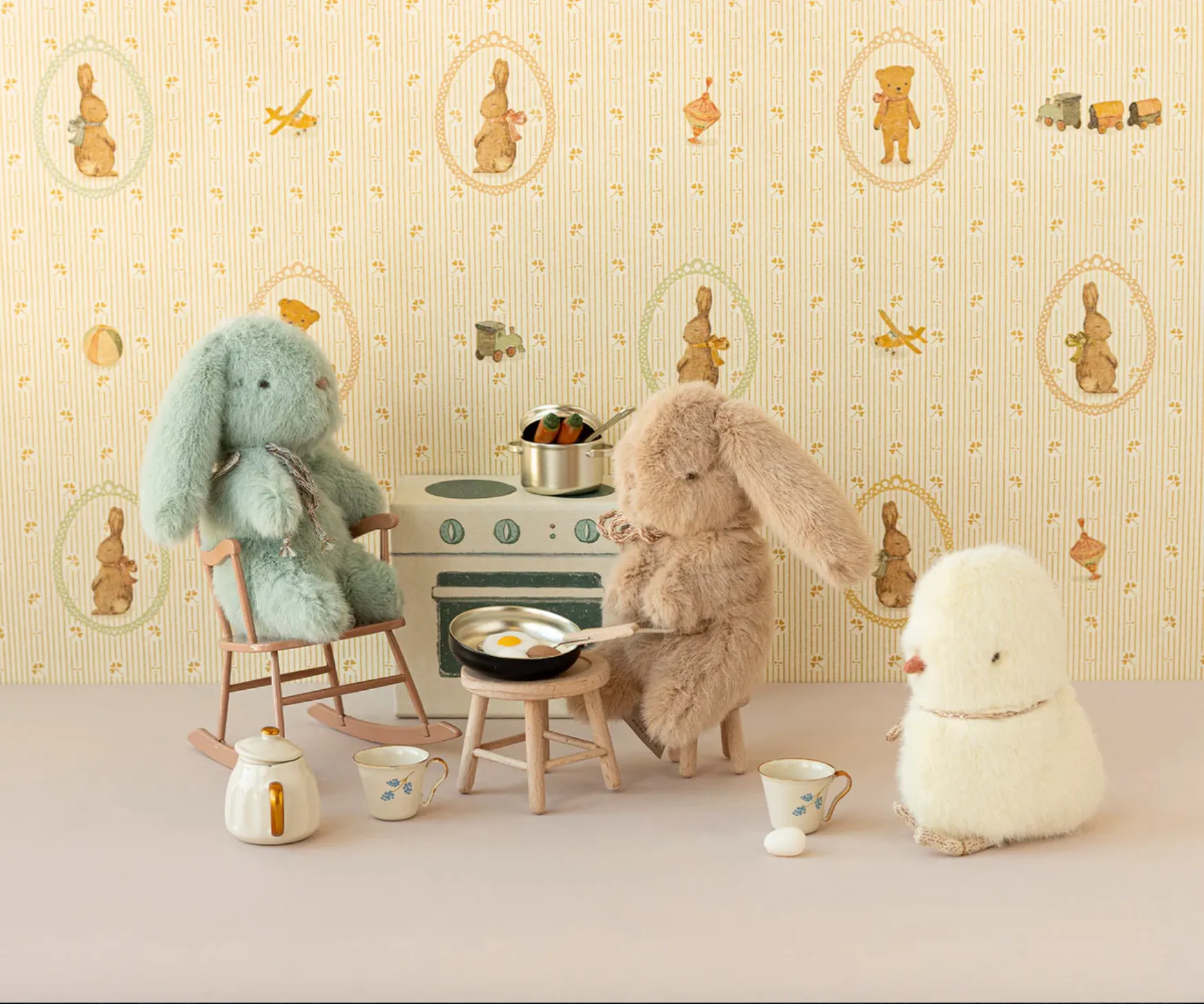 Plush Bunny, Mini