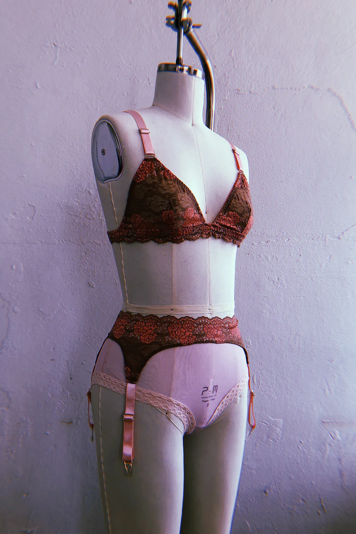 READY TO SHIP / Polaris Garter Short in Pink and Brown Cross-Dye (1M)