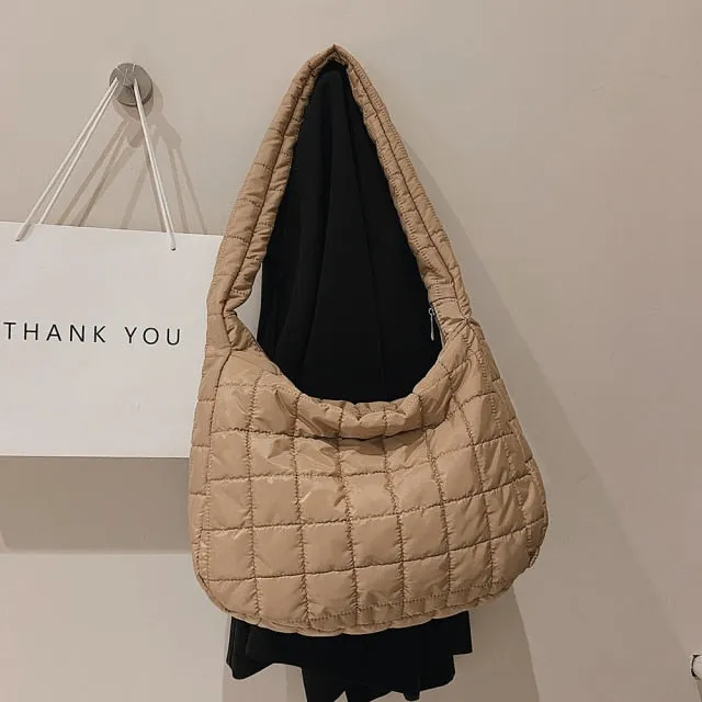 Realaiot Casual Large Capacity Eiderdown Shoulder Bag Women Creative Lattice Pattern Handbag Portable Solid Color Travel Crossbody Totes
