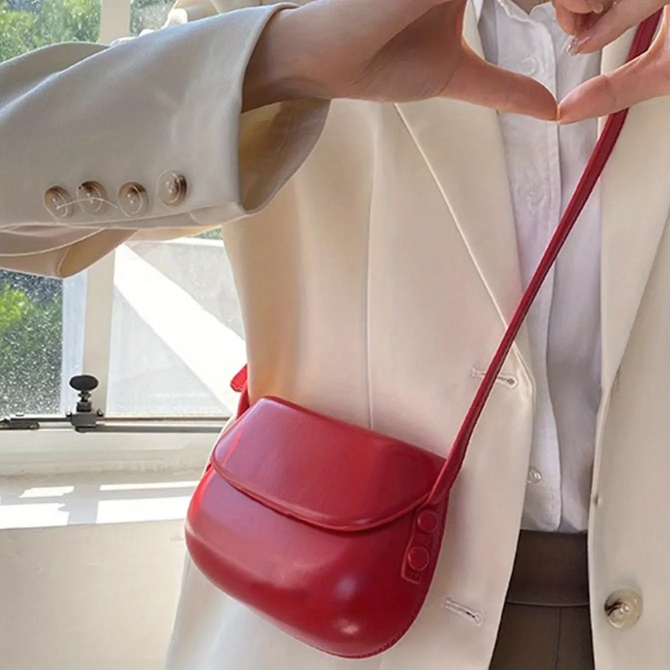 realaiot  Mini Solid Color Saddle Bag, All-Match Crossbody Bag, Women's Textured Shoulder Purse