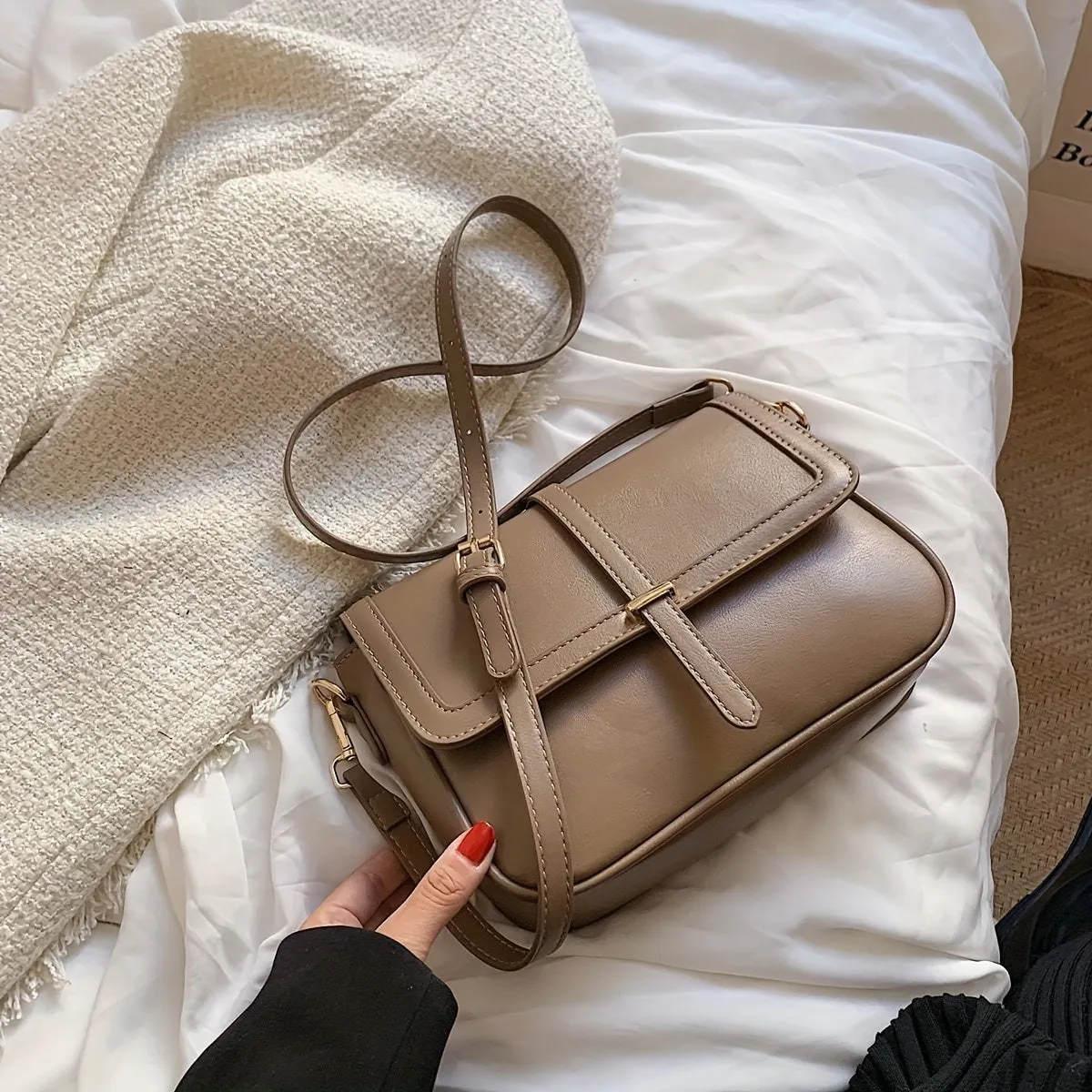 Retro Textured Square Bag, Minimalist Flap Crossbody Bag, All-Match Purse For Women