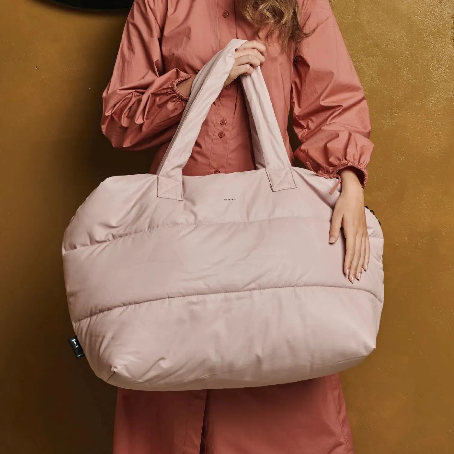 Rose Puffy Weekend Bag