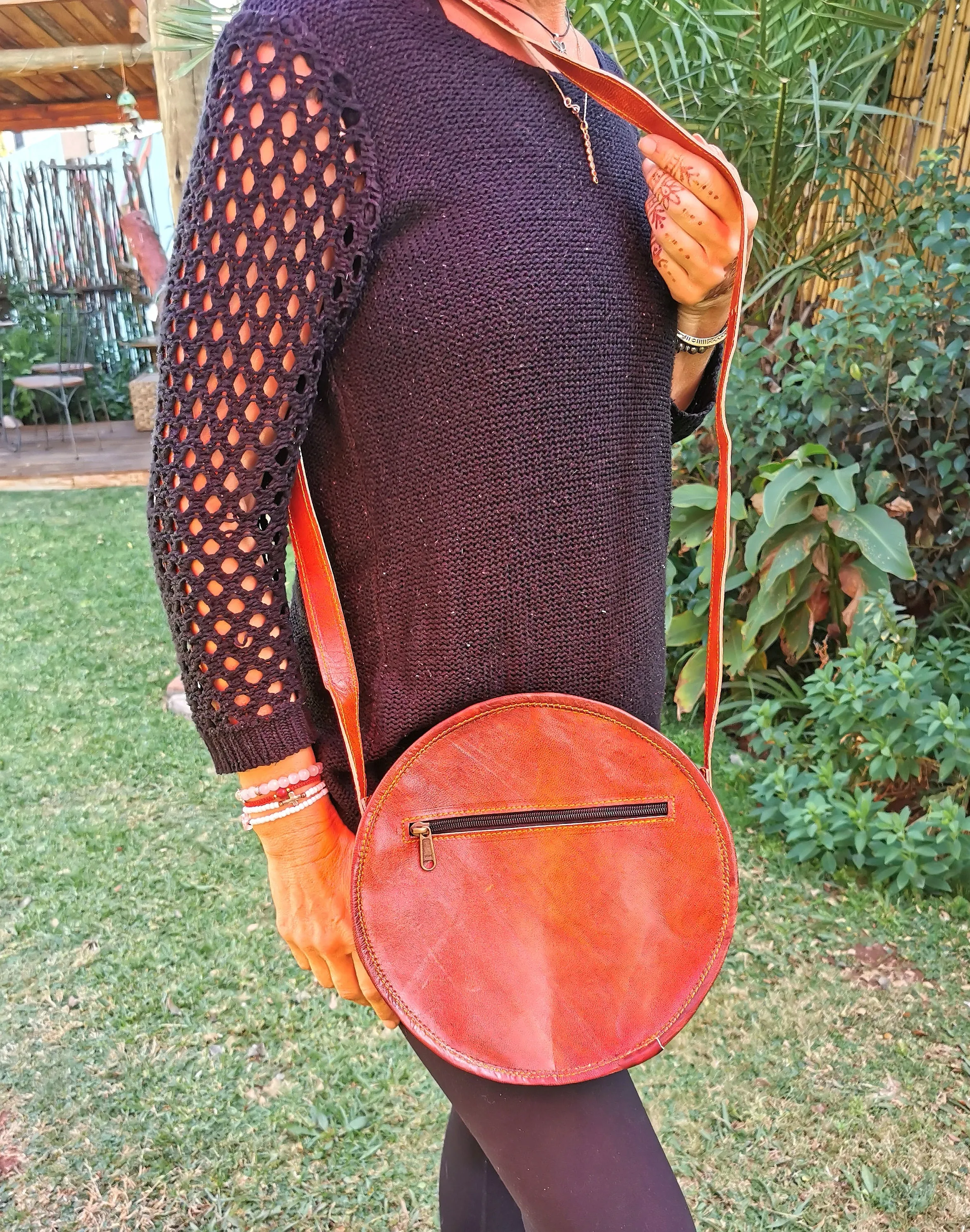 Round Leather Sling Bag (Large)