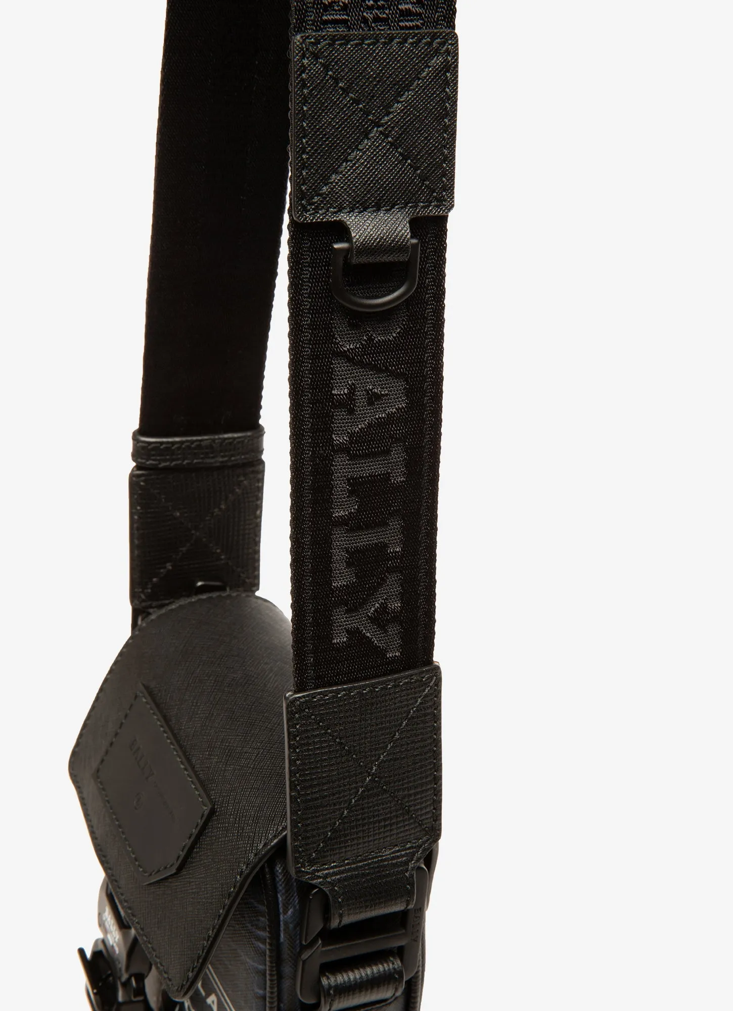 Semmy - Cross Body Bag