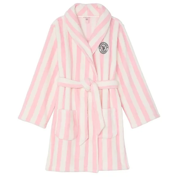 Short cozy soft plush Victoria’s Secret robe size XS/small pink and white 🤍✨💕