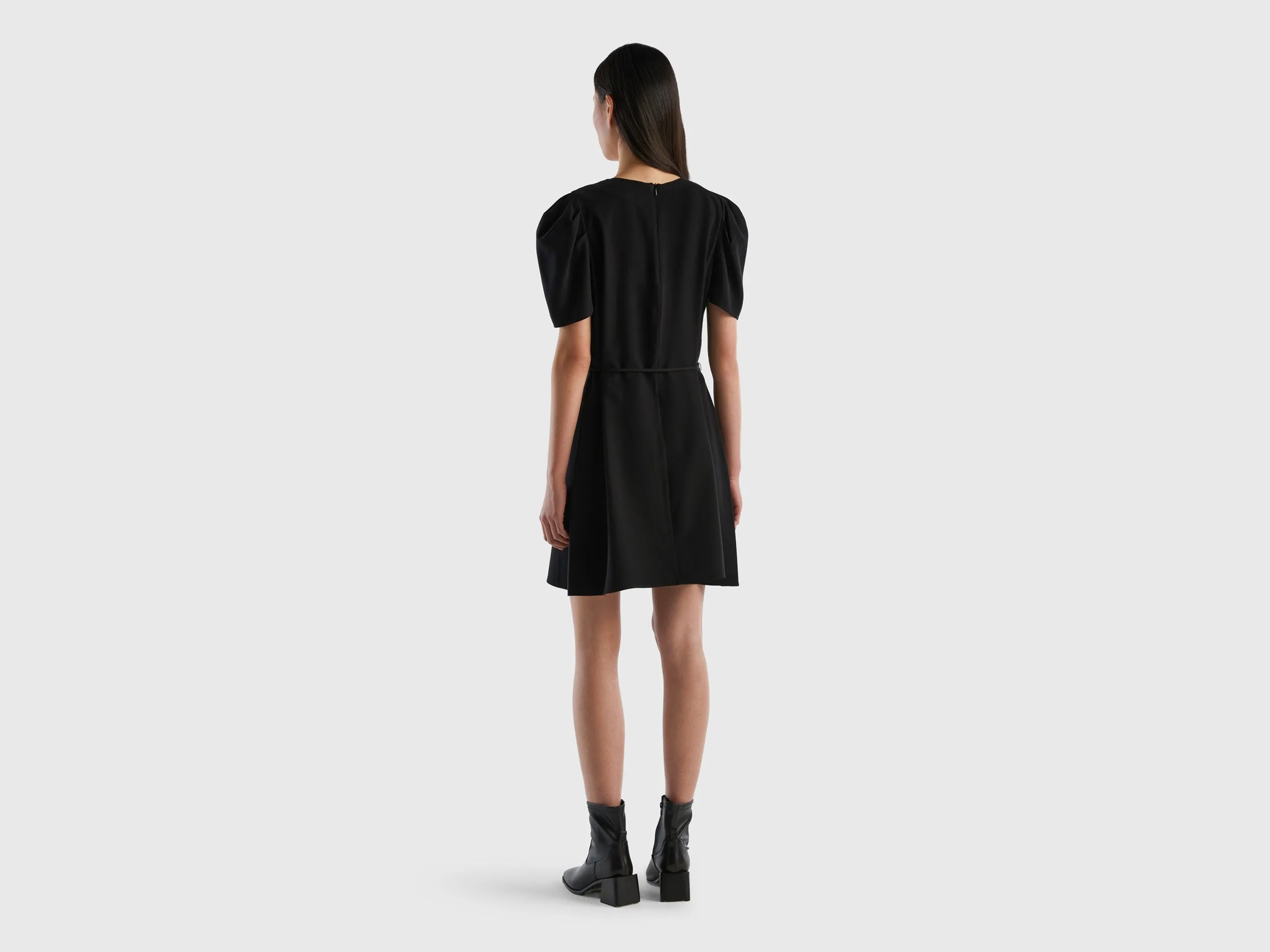 SHORT DRESS IN VISCOSE BLEND