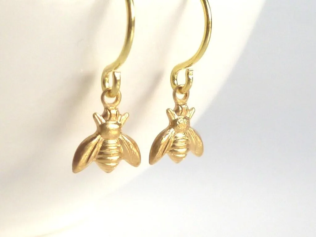 Silver Bee Earring, little bee earring, tiny bumblebee earring, bee charm, small silver bee dangle, honeybee earring, antique silver charm