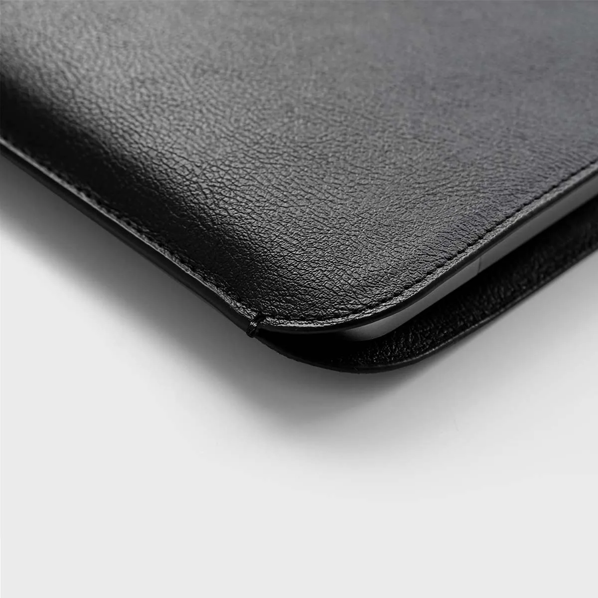 Slim Apple Leather Vegan Laptop Sleeve | Black 13"-16" Options