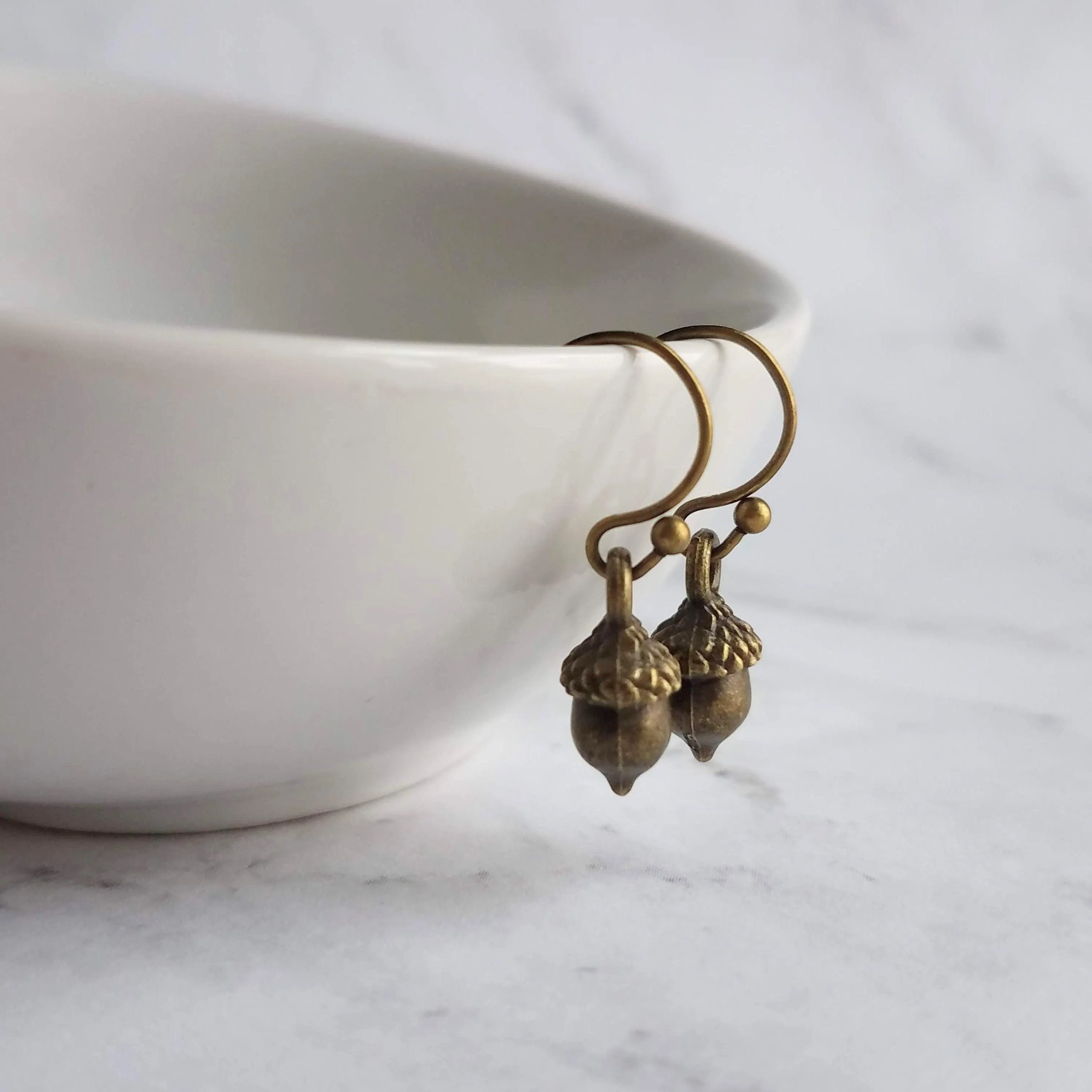 Small Acorn Earrings, dark antique brass acorns, bronze acorn, little acorn dangle, mini acorns, tree nut earring, squirrel earring, tiny