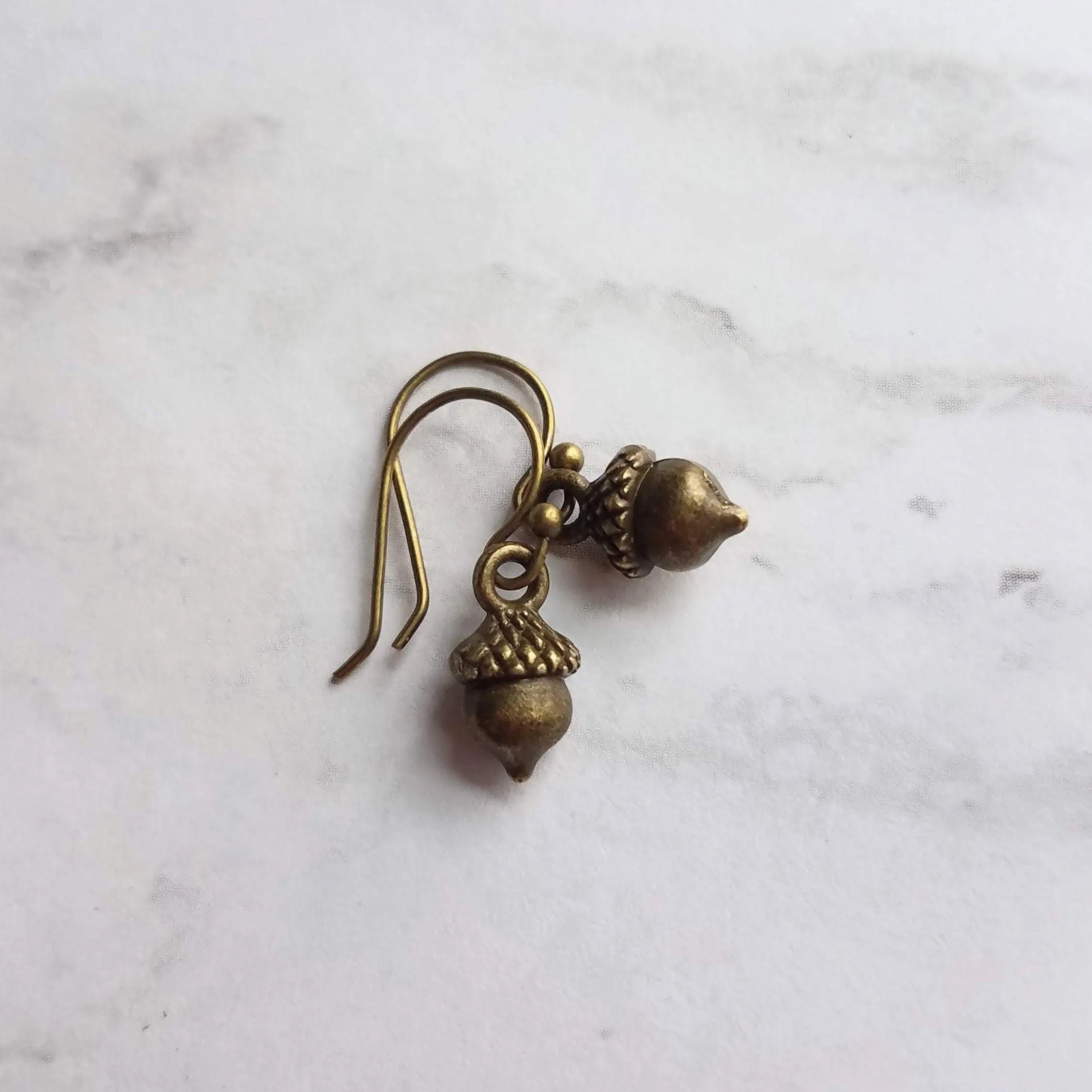 Small Acorn Earrings, dark antique brass acorns, bronze acorn, little acorn dangle, mini acorns, tree nut earring, squirrel earring, tiny