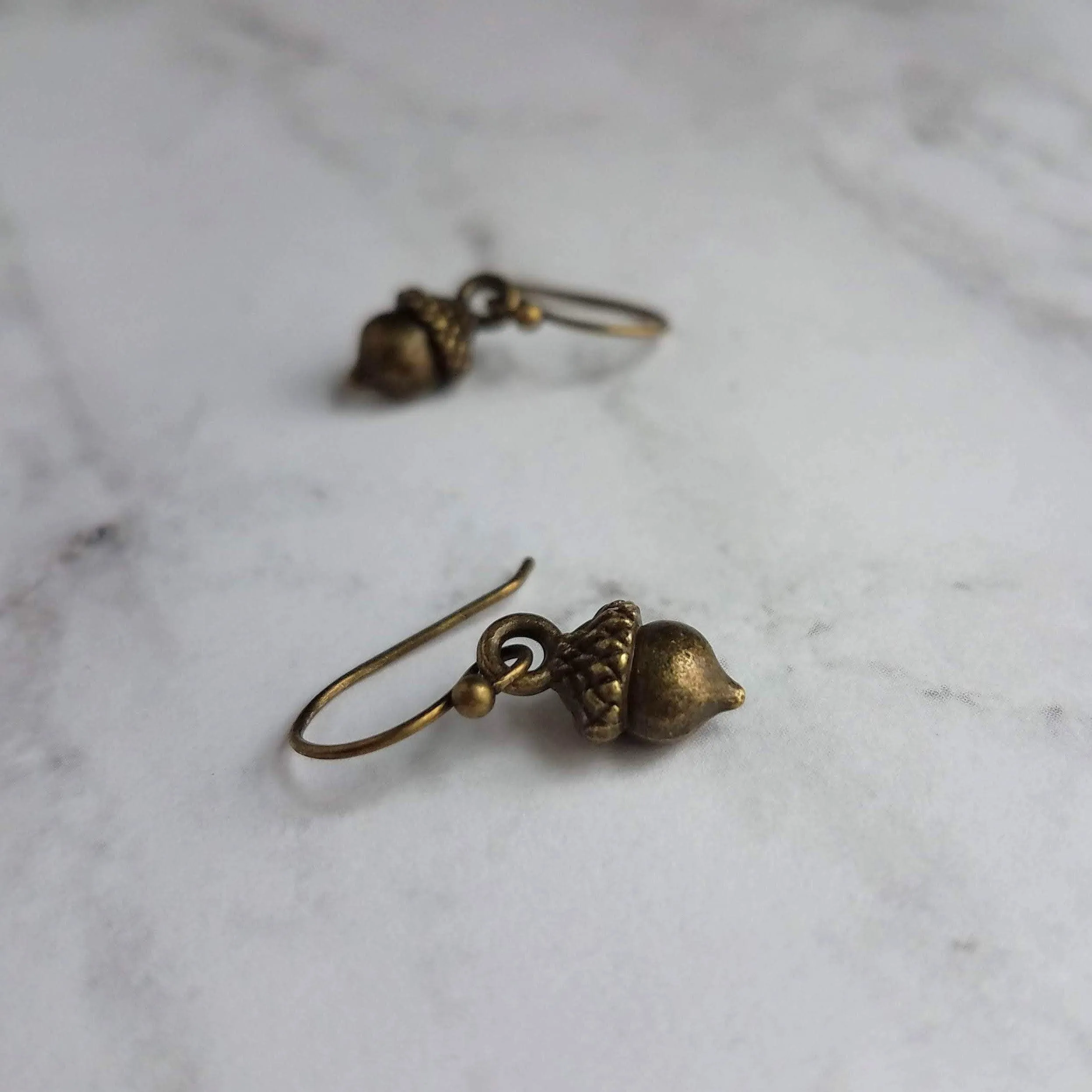 Small Acorn Earrings, dark antique brass acorns, bronze acorn, little acorn dangle, mini acorns, tree nut earring, squirrel earring, tiny