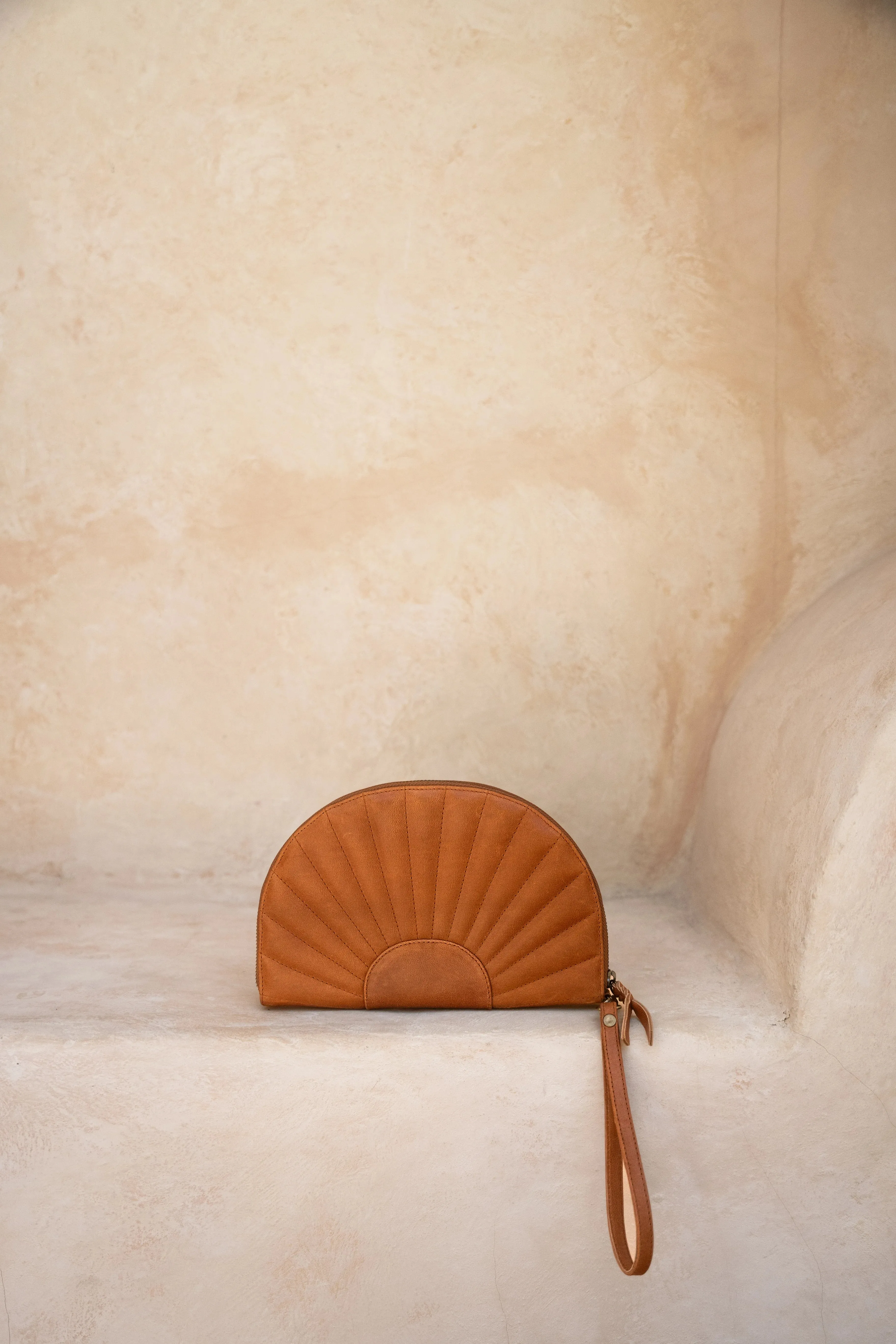 Soleil Clutch