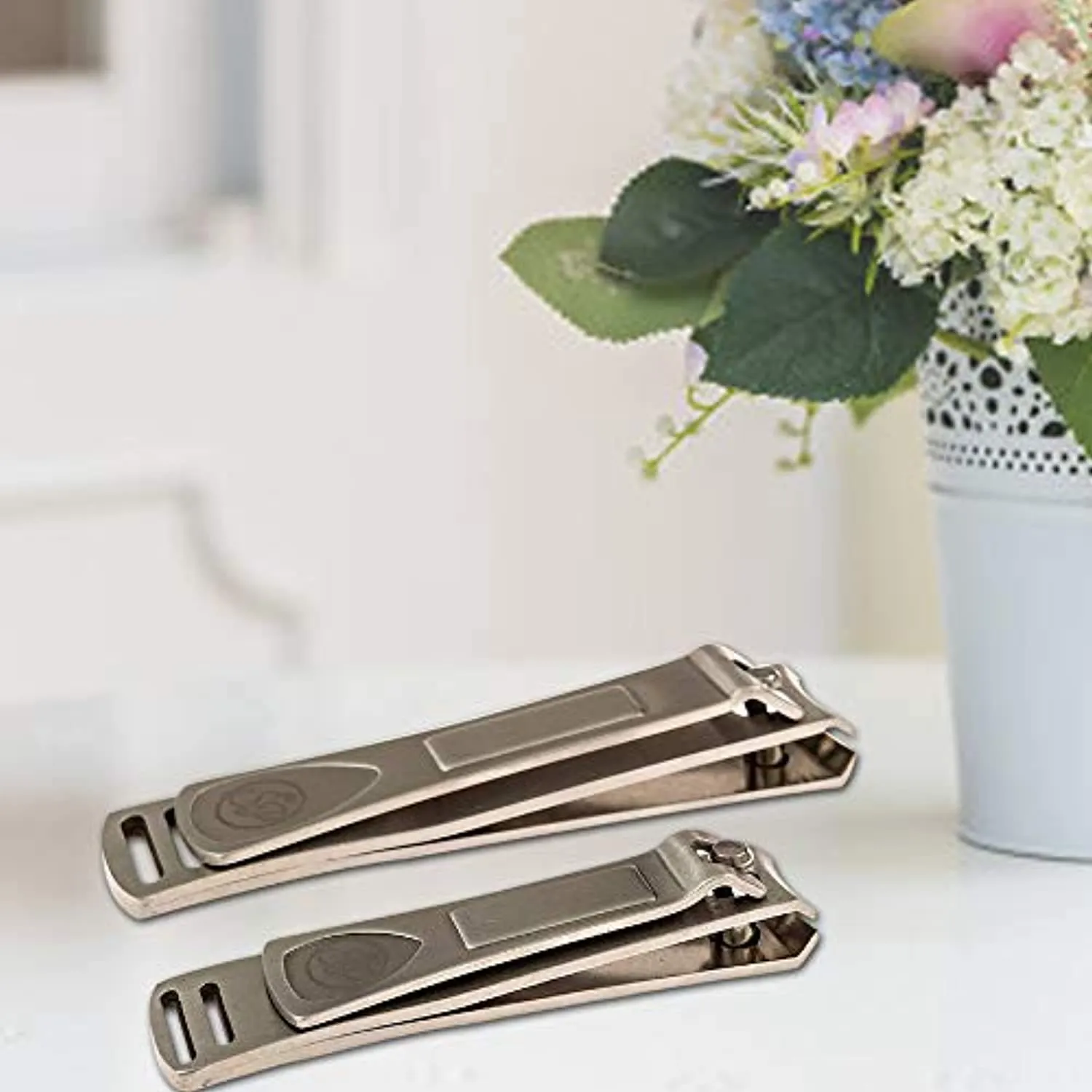 Spa's Premium Nail Clipper Set with Built-In Nail Files, Stainless Steel Fingernail Clippers and Toenail Clippers, Velvet String Carrying Pouch - Professional Spa Quality Precision Nail Care Tools