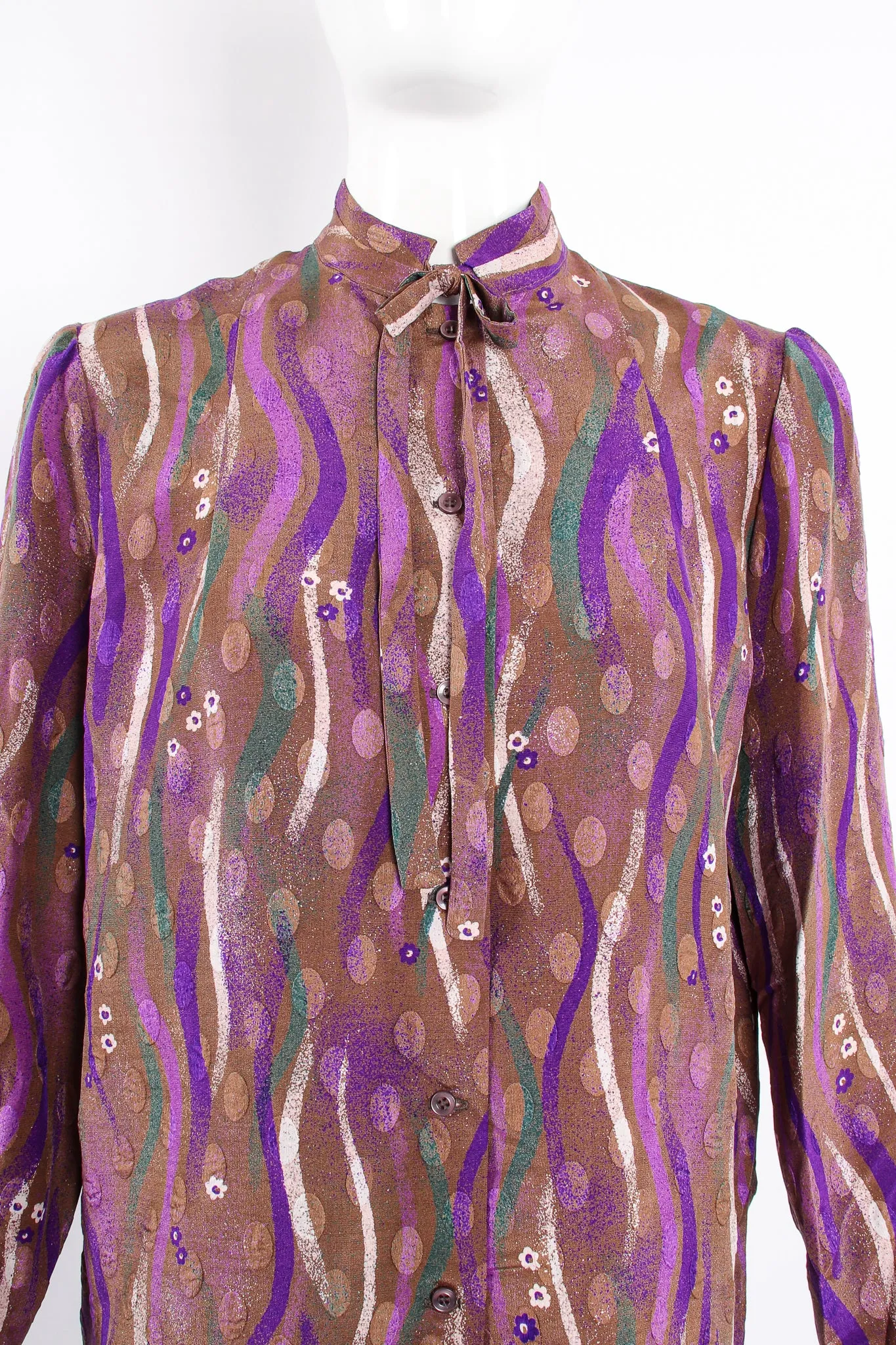 Streamer Dot Blouse