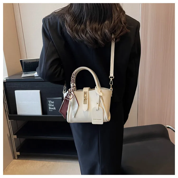 Summer Easiest for Match Textured Satchel Women's Bag