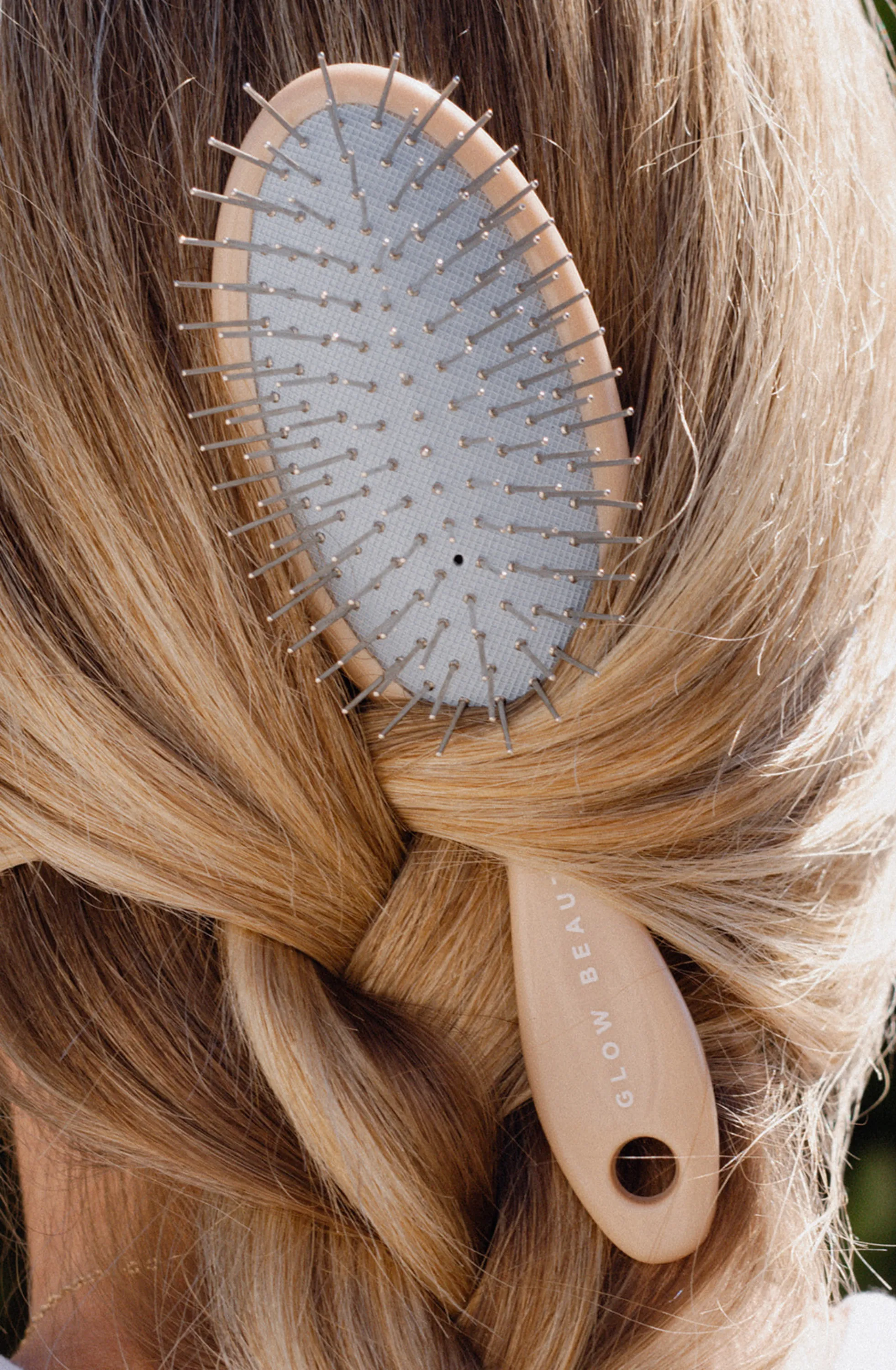 The Mini Detangling Brush