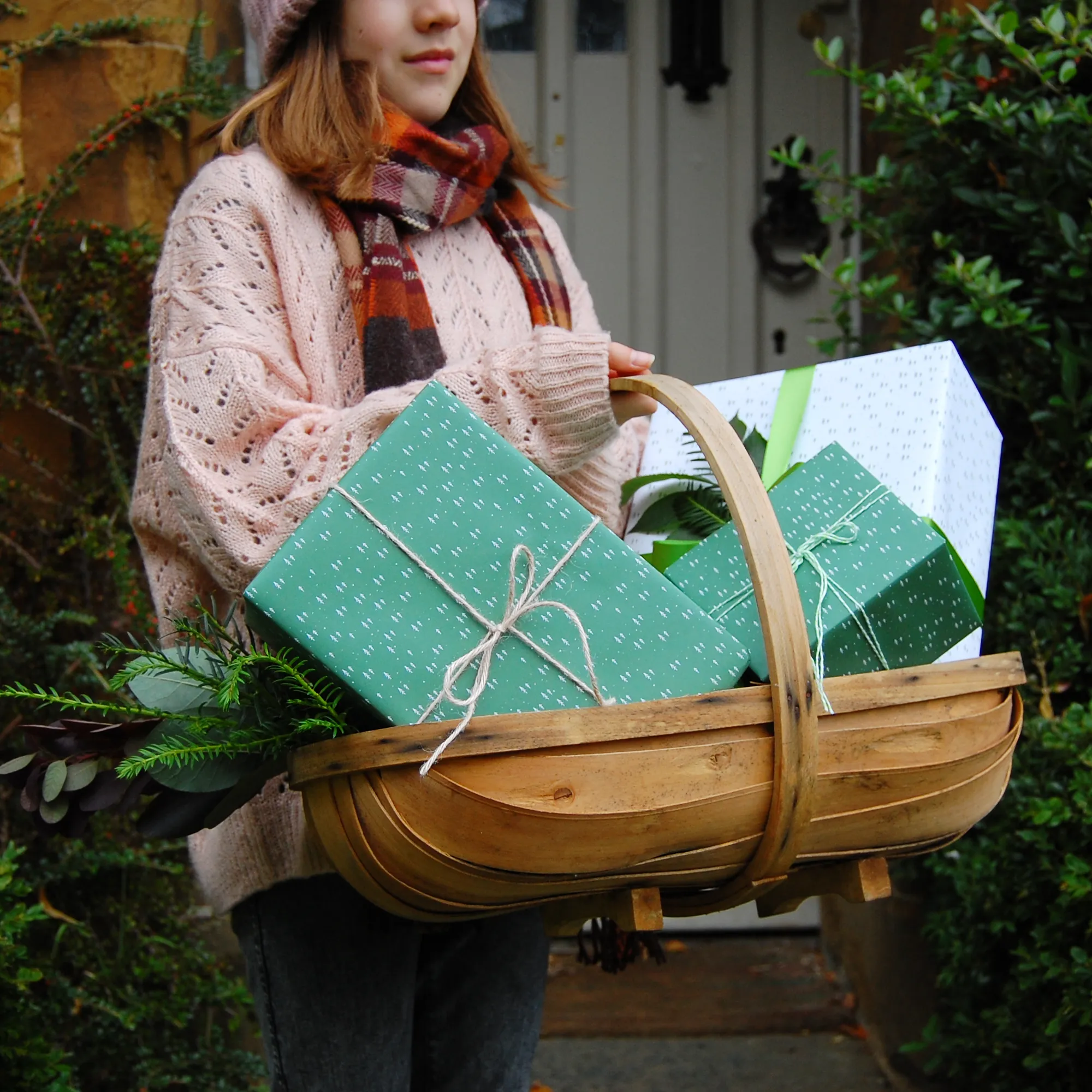 Tiny Trees Green Wrapping Paper Set
