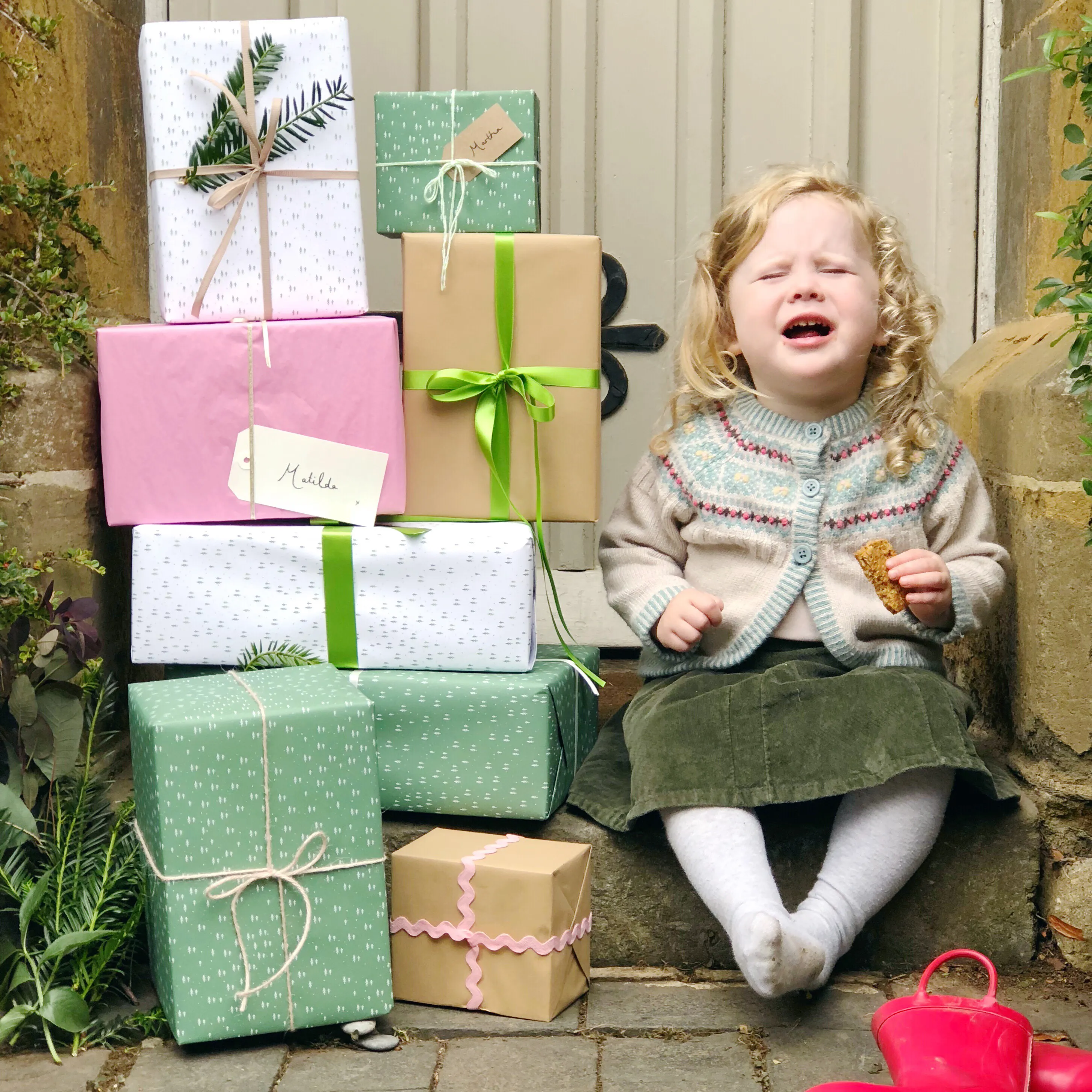Tiny Trees Green Wrapping Paper Set