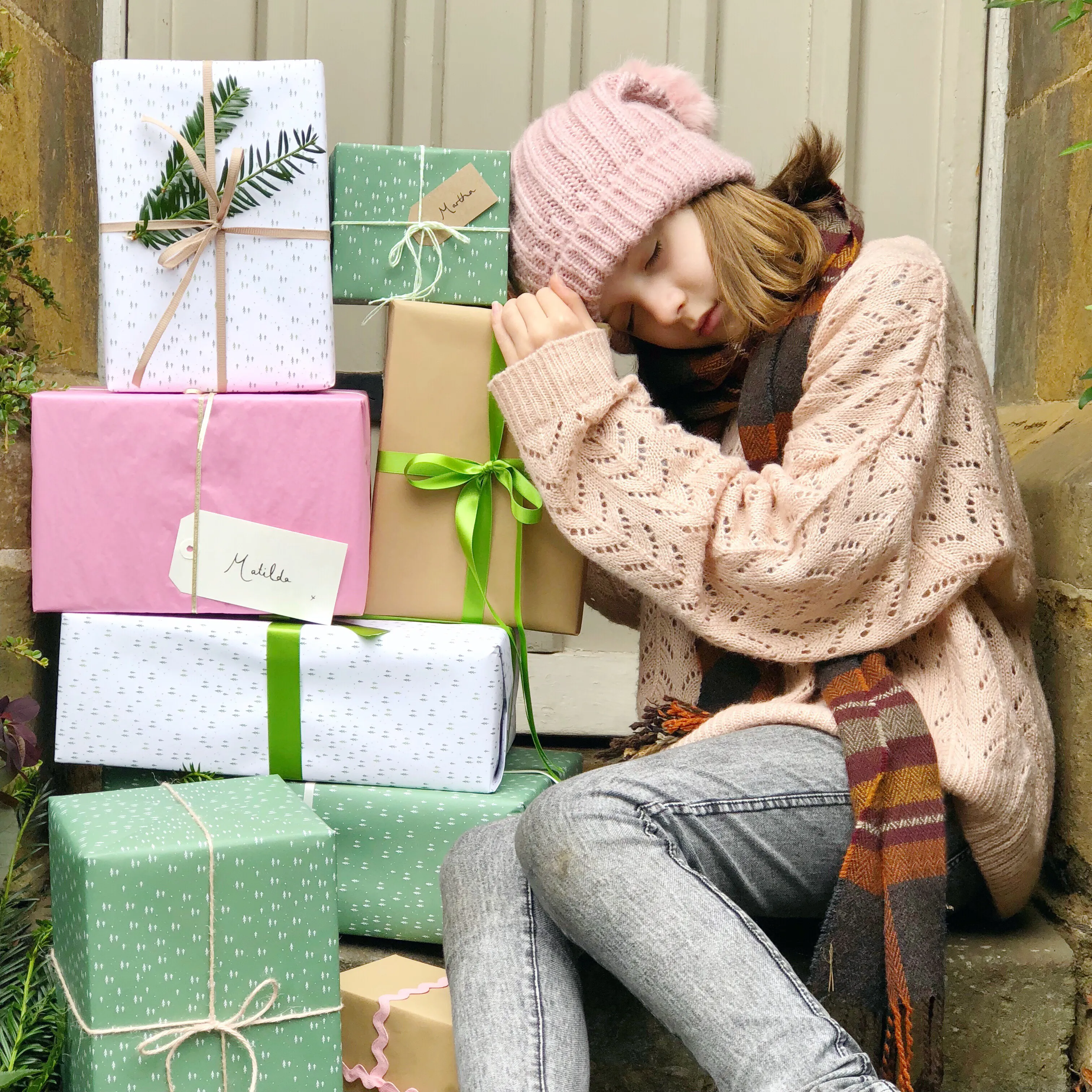 Tiny Trees Green Wrapping Paper Set