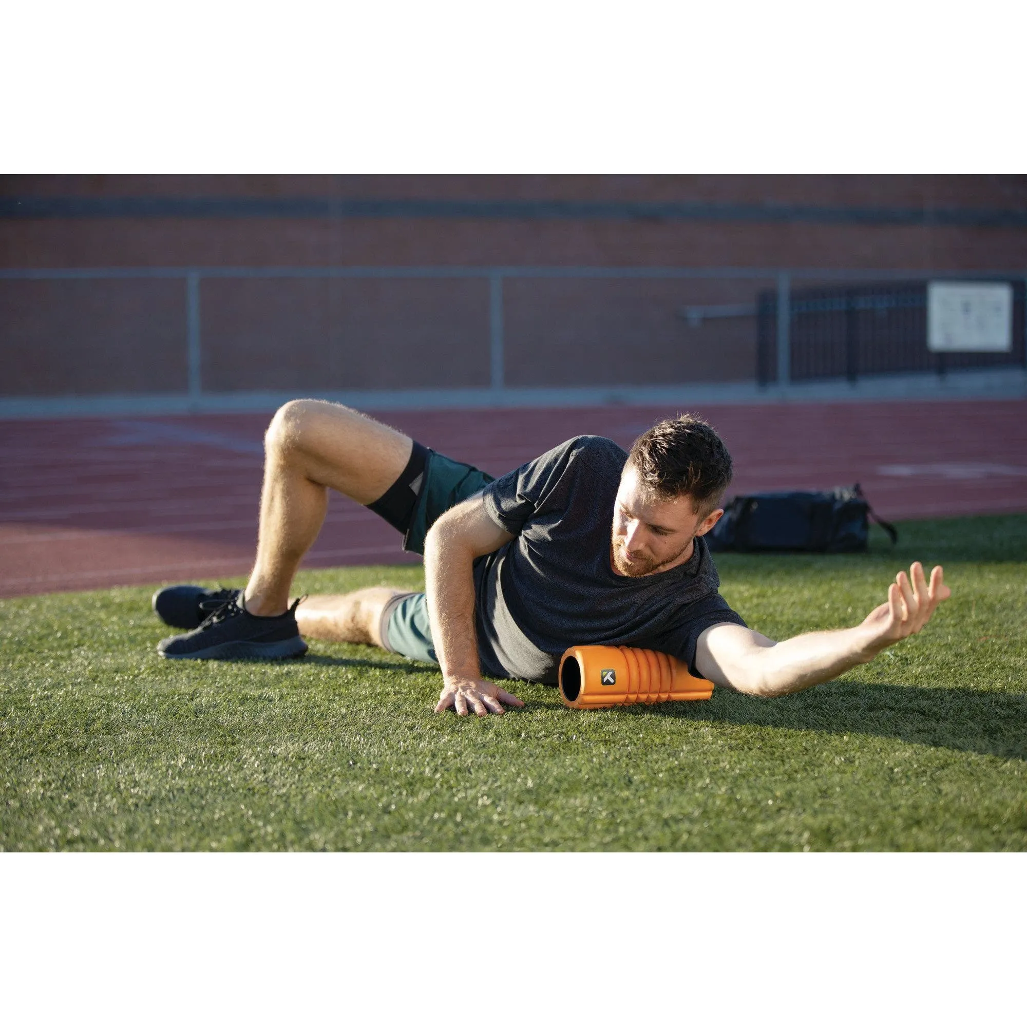 TRIGGER POINT TRAVEL FOAM ROLLER