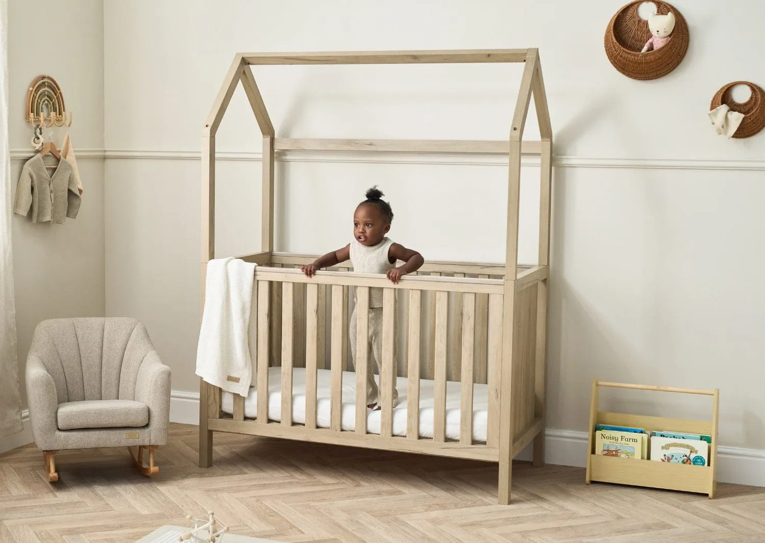 Tutti Bambini Casa 3in1 Mini House Cot Bed (120 x 60cm) - Harvest Oak
