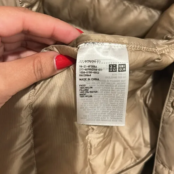 Uniqlo Women's Tan Puff Tech Jacket size M