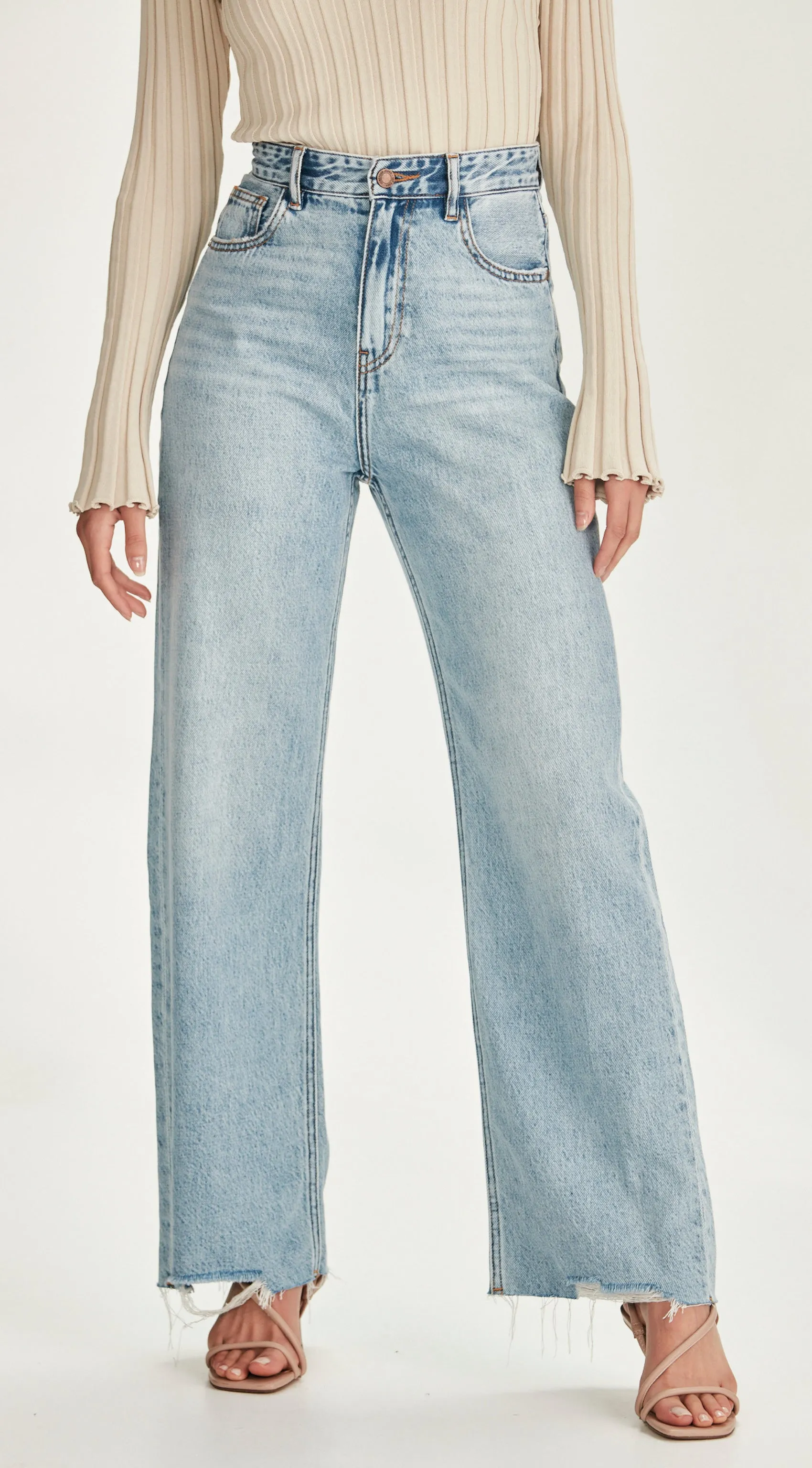 VIENNA | Jean Pale Blue