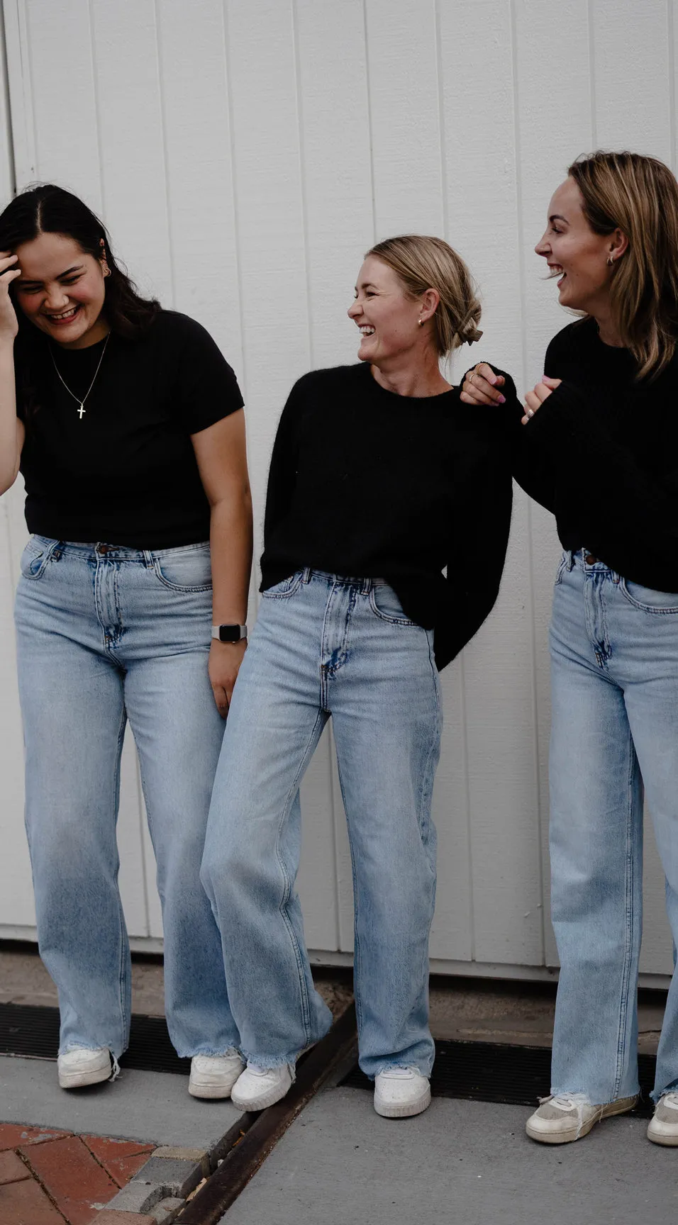 VIENNA | Jean Pale Blue