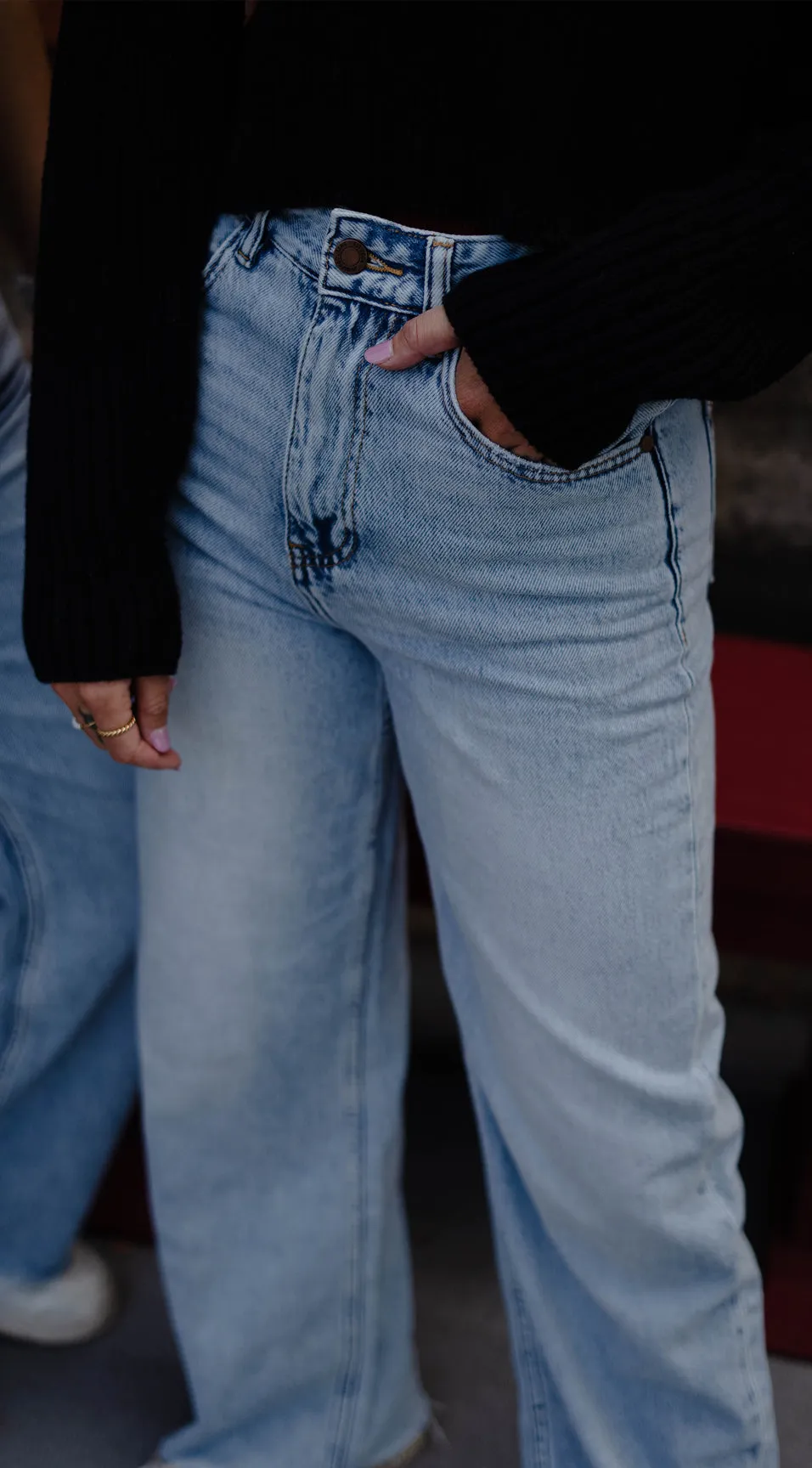 VIENNA | Jean Pale Blue