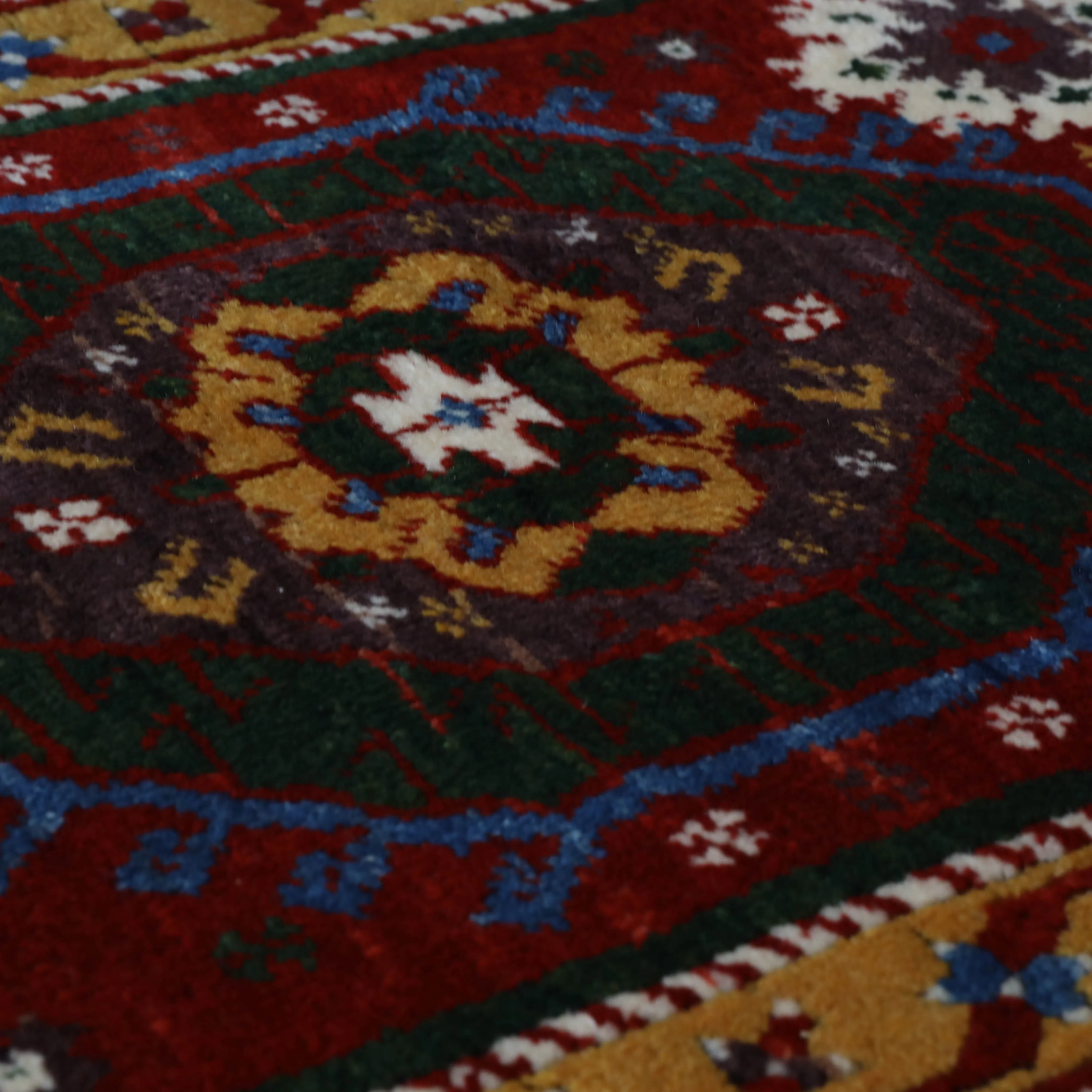 Vintage Aksaray Rug 2'1"x3'9"