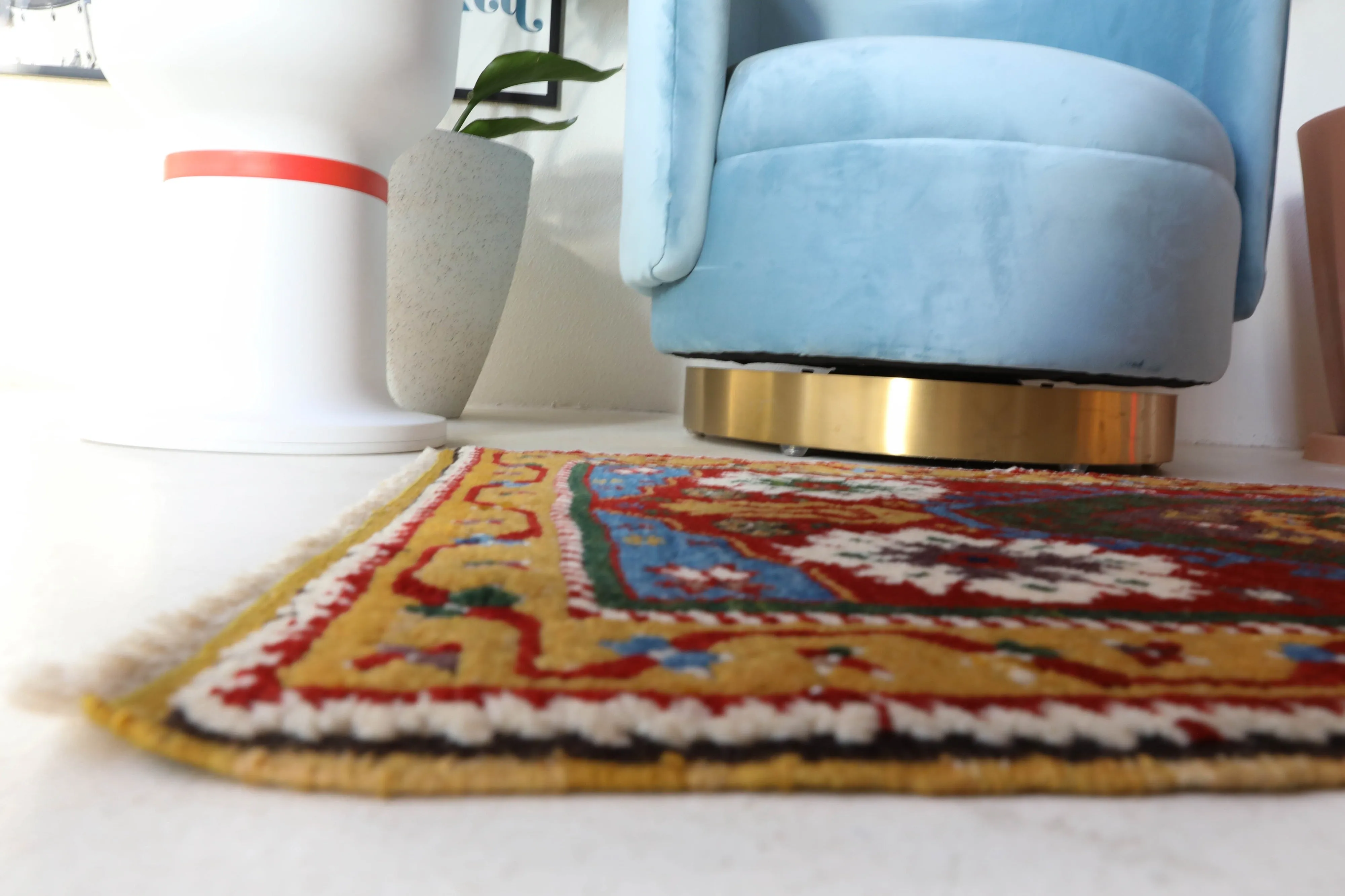 Vintage Aksaray Rug 2'1"x3'9"